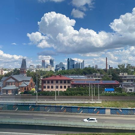 Apartamenty Wola Tower Варшава Екстериор снимка
