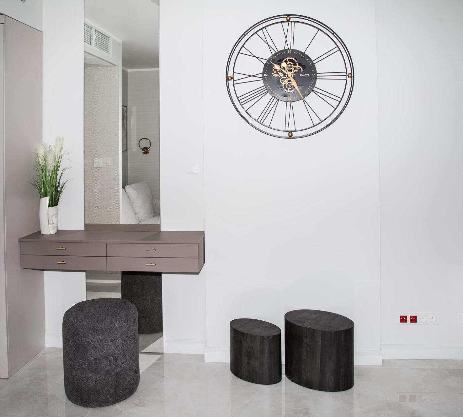 Apartamenty Wola Tower Варшава Екстериор снимка