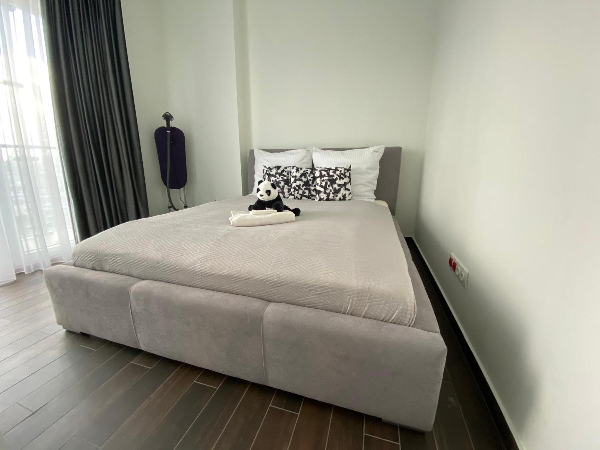 Apartamenty Wola Tower Варшава Екстериор снимка